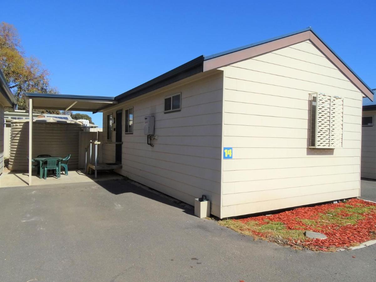 Moonta Bay Cabins Port Moonta Exterior foto