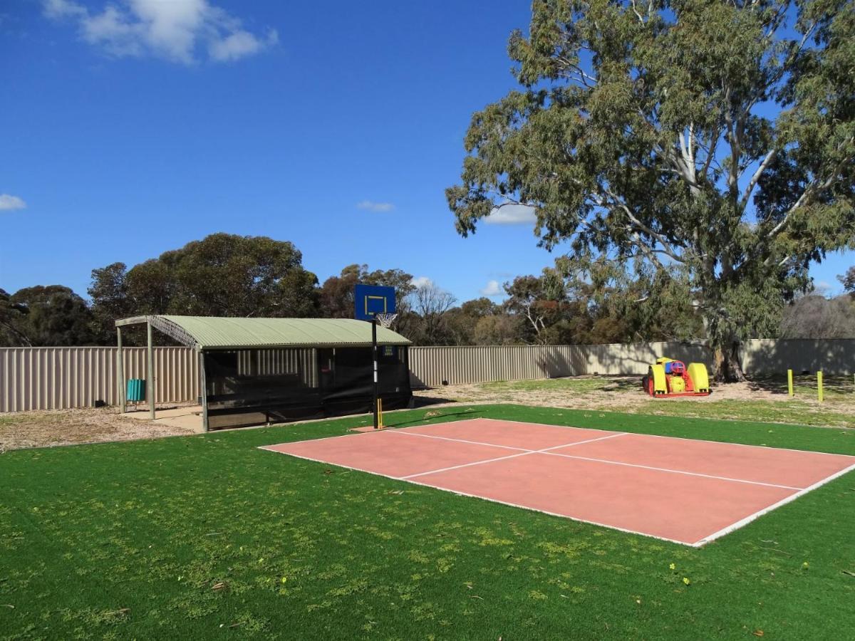 Moonta Bay Cabins Port Moonta Exterior foto