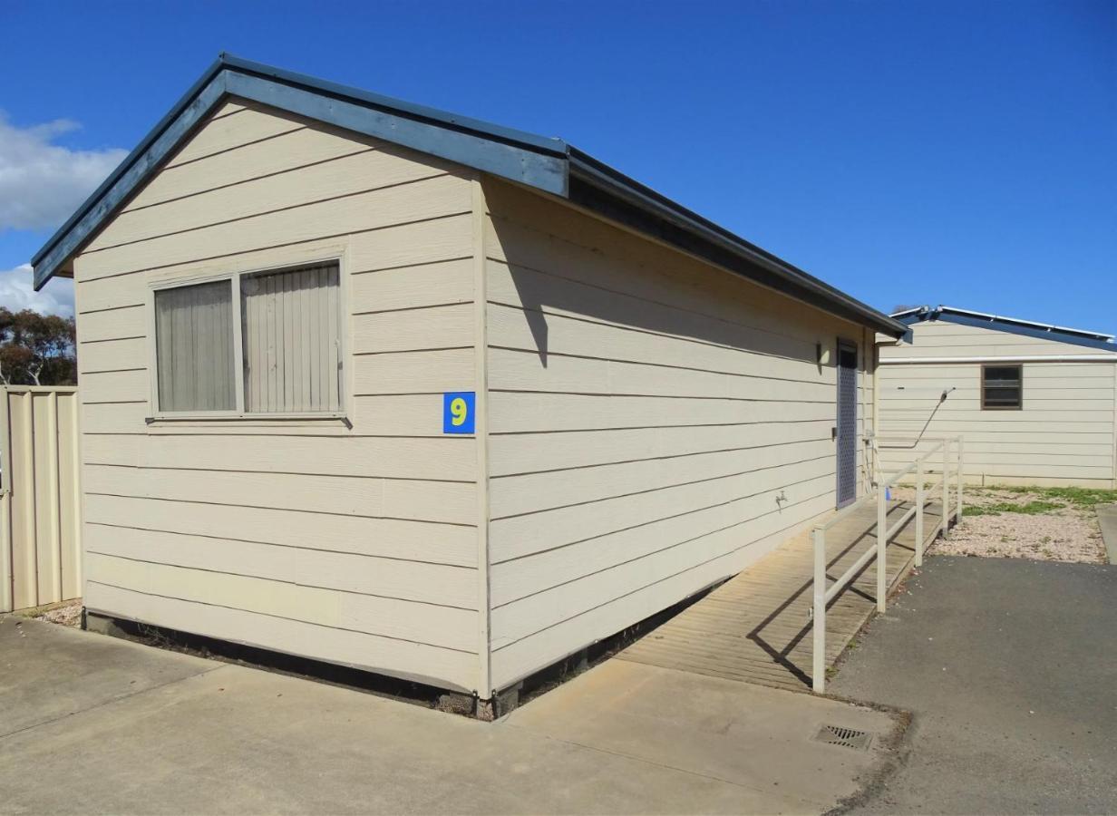 Moonta Bay Cabins Port Moonta Exterior foto
