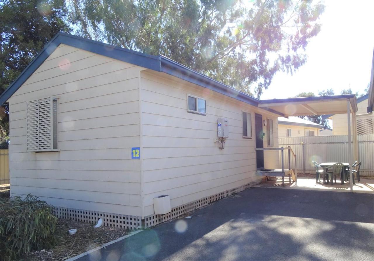 Moonta Bay Cabins Port Moonta Exterior foto